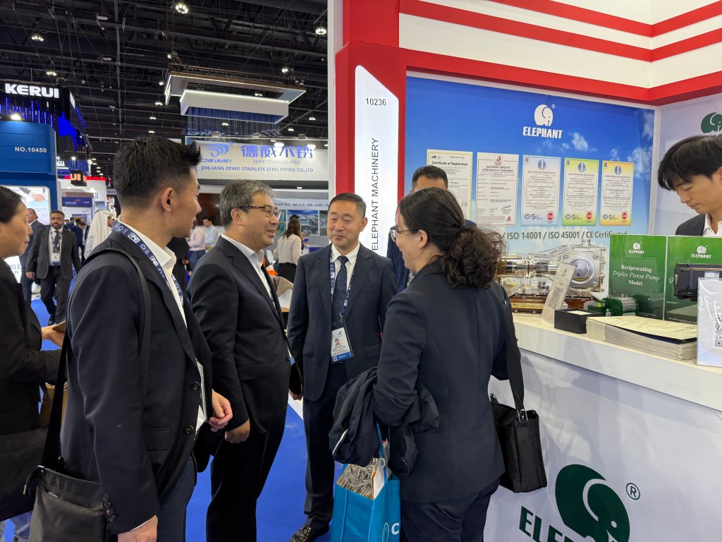 Elephant Machinery hace una espléndida aparición en ADIPEC 2025